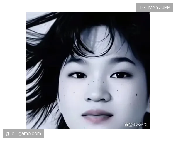 全红婵泳池边居然带这个牌子的墨镜，土豪气场我给满分！