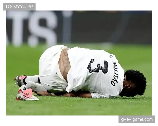 皇马后防伤病名单扩大：对球队表现造成影响，赛季稳定性面临考验